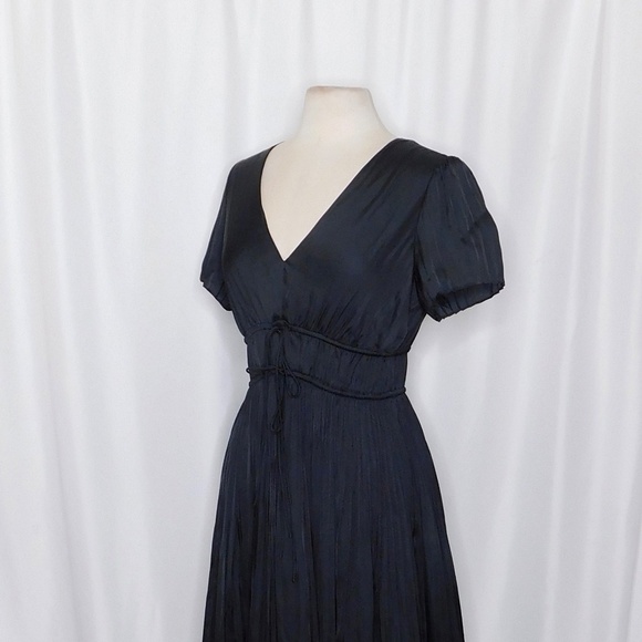 NWT!! J. CREW Pleated Tie Waist Dress Luster Georgette Solid Black Pleated 10 - Picture 8 of 16